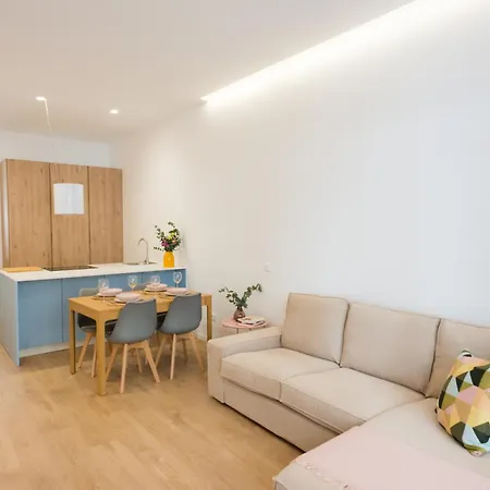 Mareas De Carril A 50m De La Playa * 维拉加尔西亚·德·阿劳萨